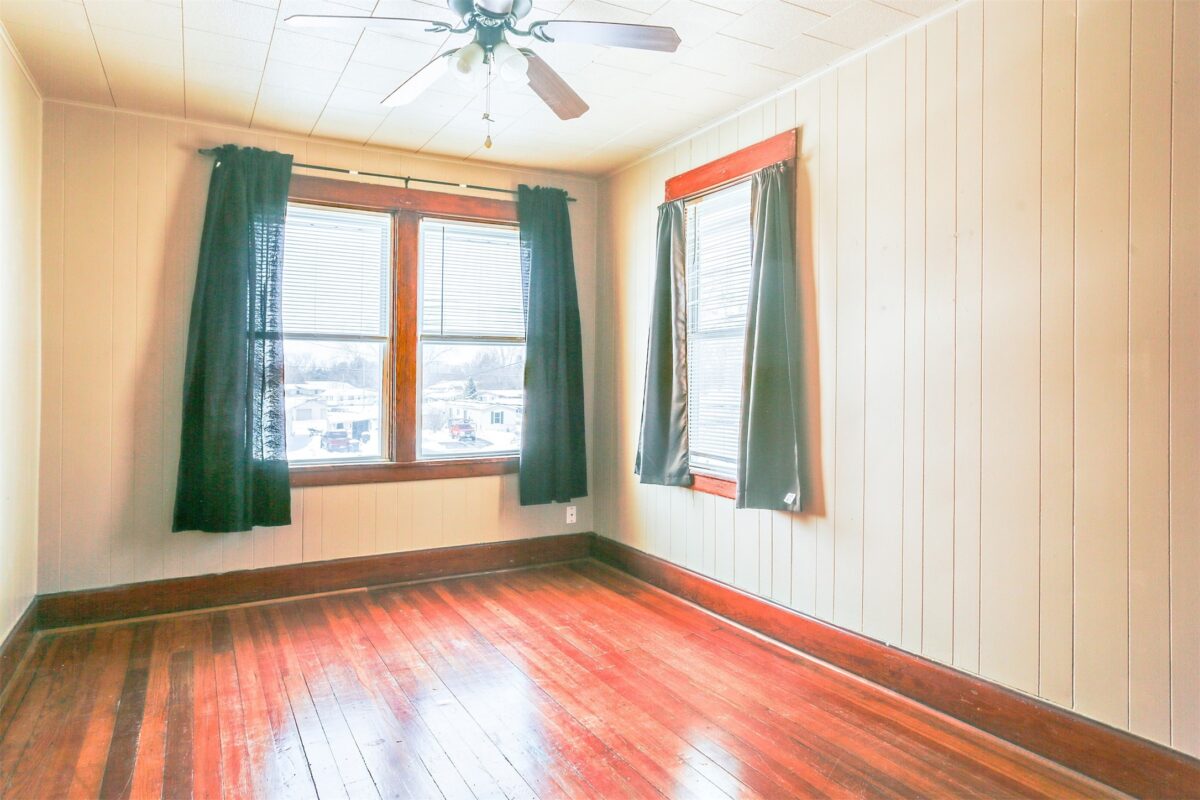 453 N Glendale Avenue, Tomah, WI
