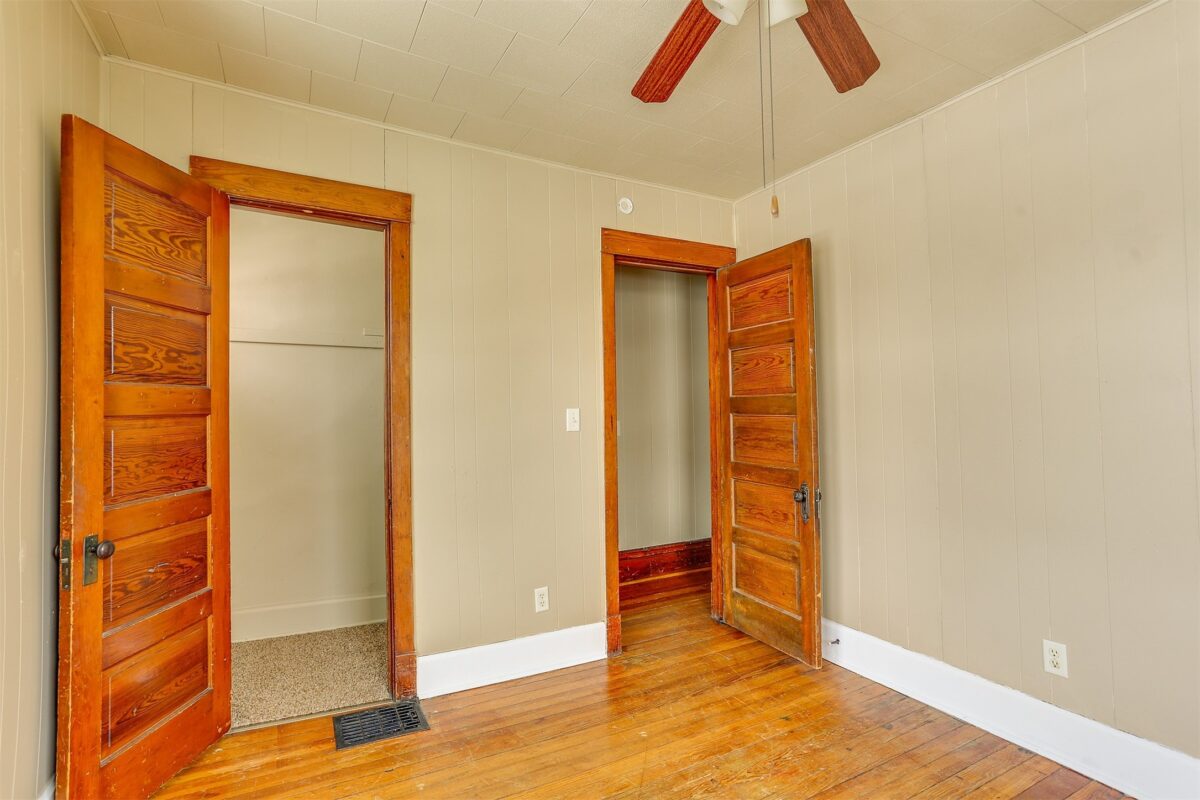 453 N Glendale Avenue, Tomah, WI