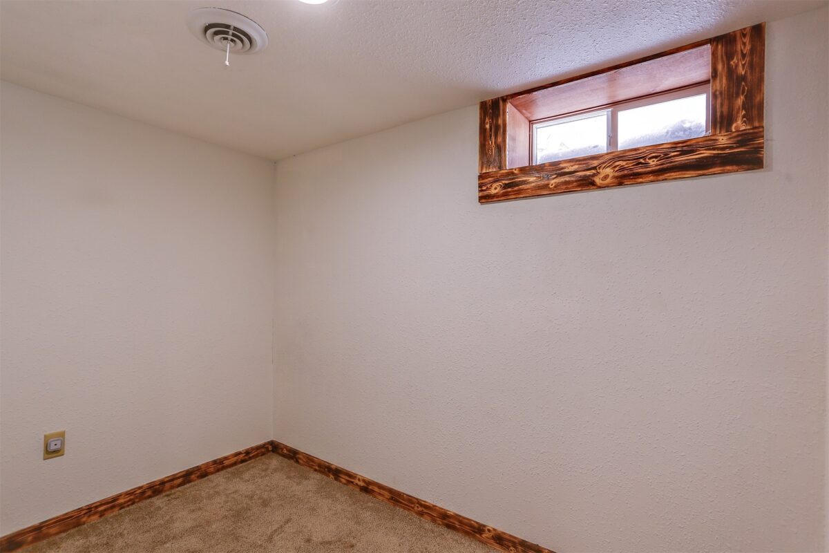 453 N Glendale Avenue, Tomah, WI