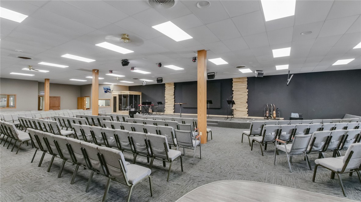 1 N Main, Rice Lake, WI — photo 10