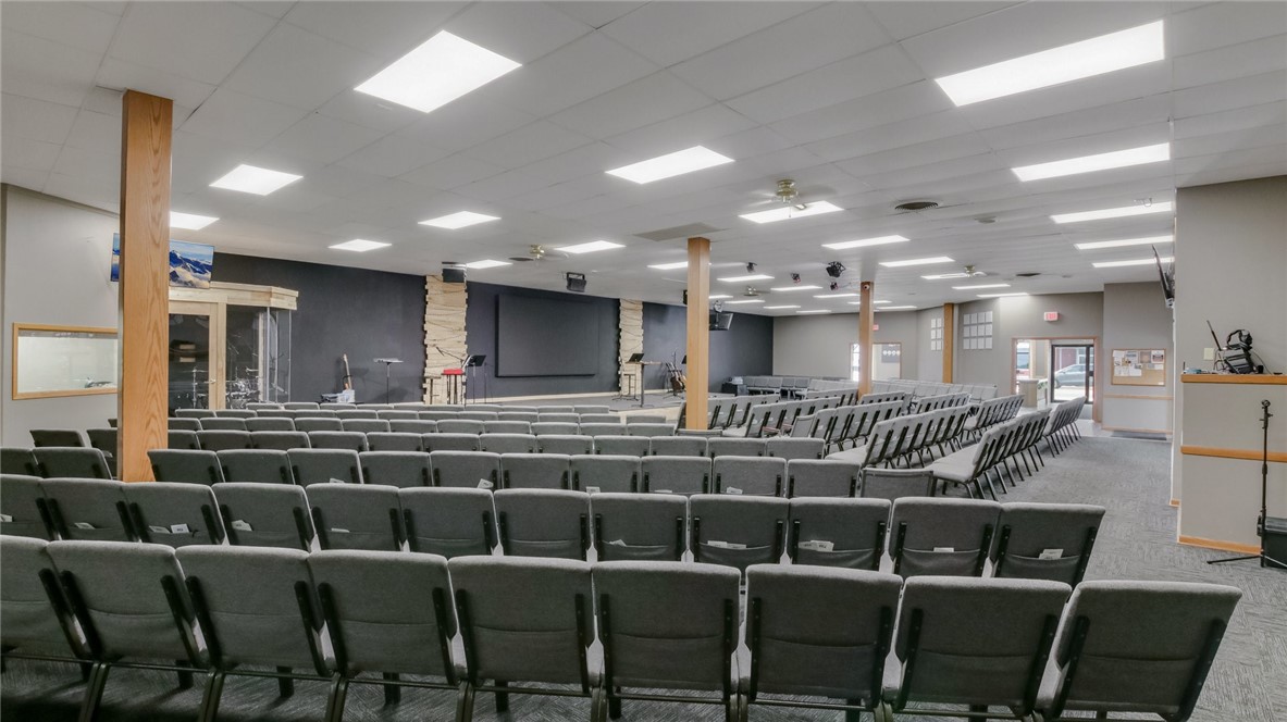 1 N Main, Rice Lake, WI — photo 11