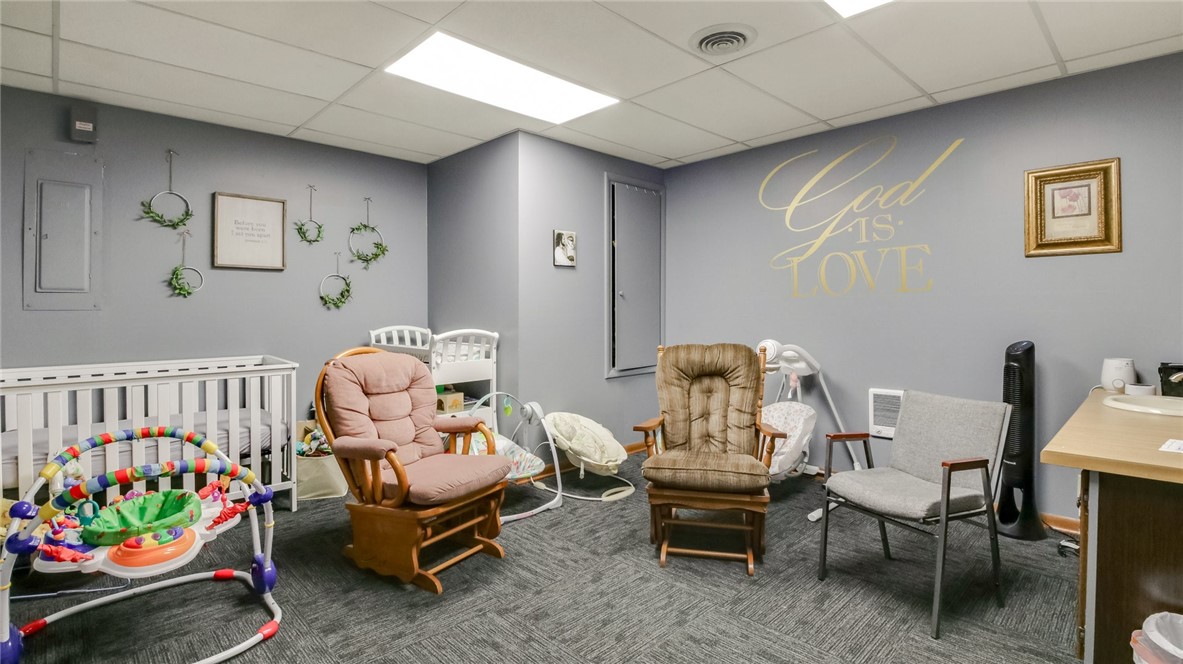 1 N Main, Rice Lake, WI — photo 14