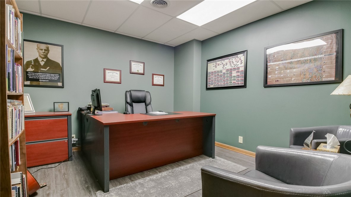 1 N Main, Rice Lake, WI — photo 17