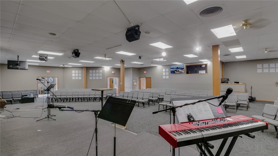 1 N Main, Rice Lake, WI — photo 18