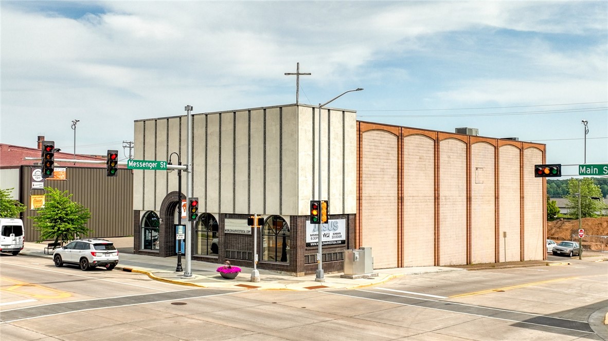 1 N Main, Rice Lake, WI — photo 3