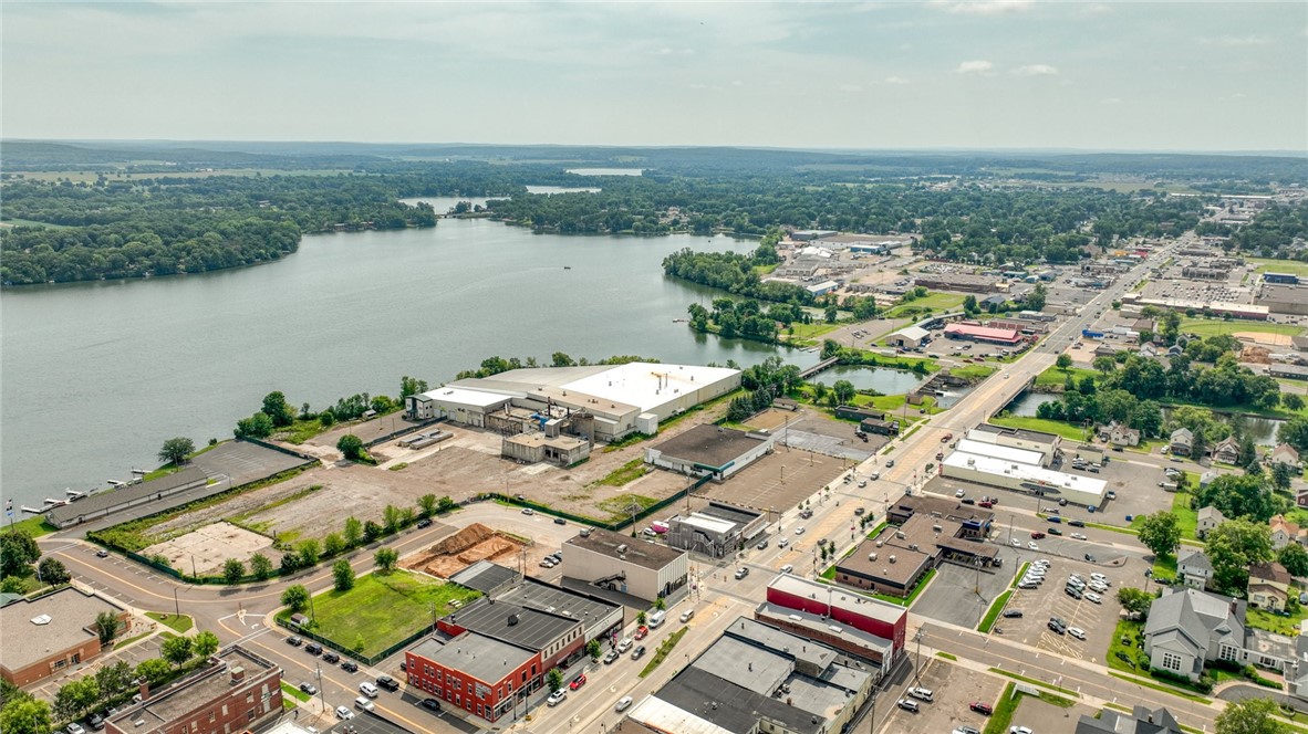 1 N Main, Rice Lake, WI — photo 44