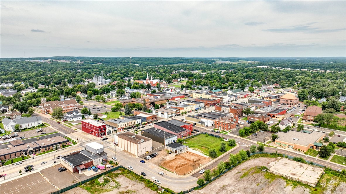 1 N Main, Rice Lake, WI — photo 45