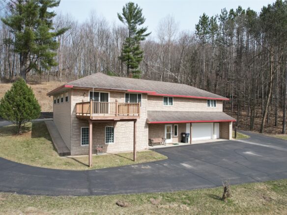 10 Ubel Drive Knapp WI 54749 — photo 1