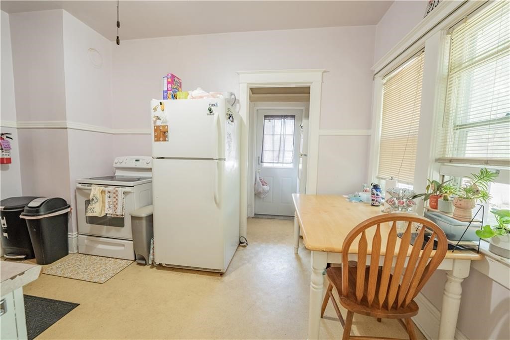 Residential Income at 1010 Farwell Street, Eau Claire, WI 54701 — photo 11