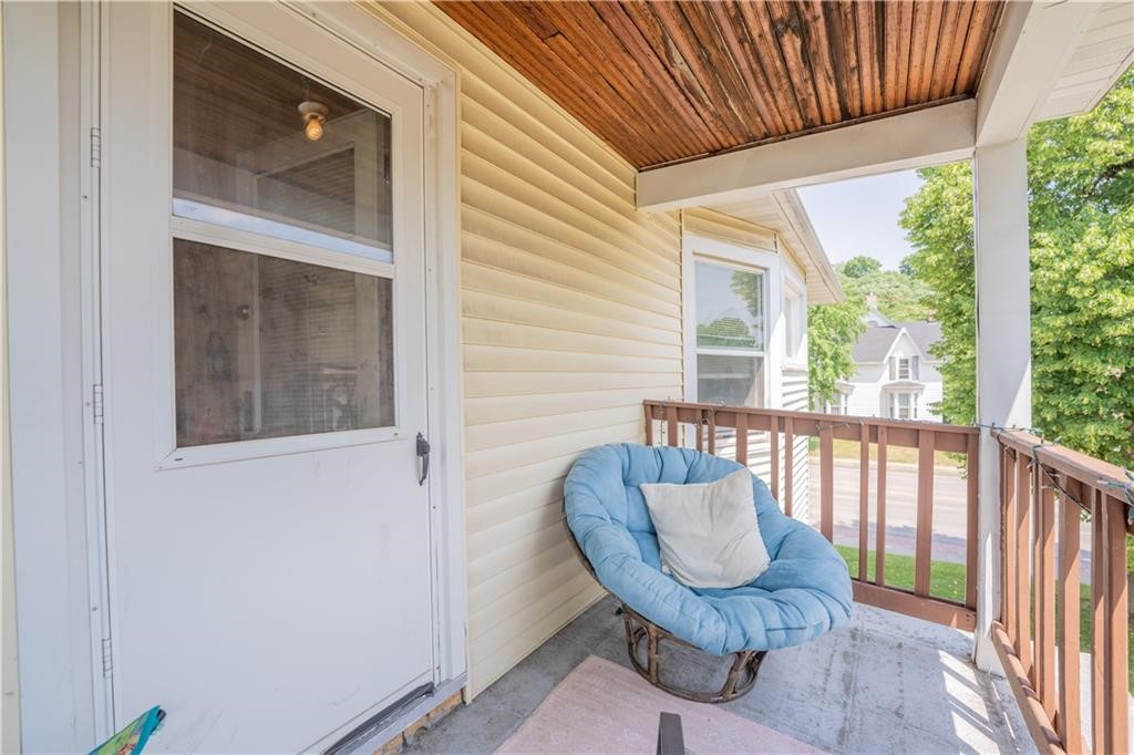 Residential Income at 1010 Farwell Street, Eau Claire, WI 54701 — photo 21