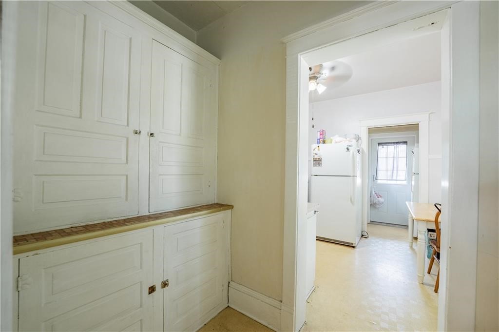 Residential Income at 1010 Farwell Street, Eau Claire, WI 54701 — photo 9