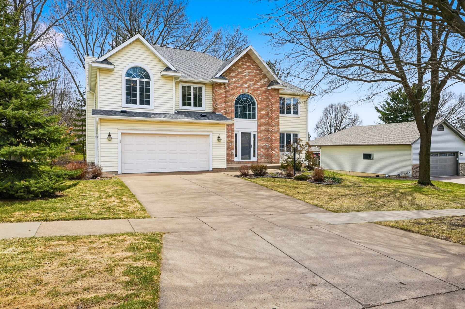 Residential at 1011 Thompson Drive, Altoona, WI 54720 — photo 1