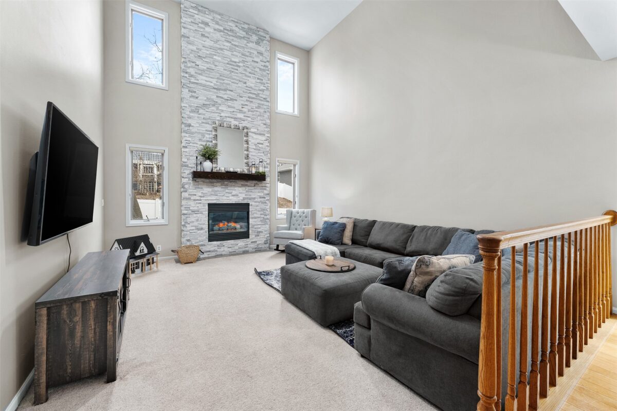 Residential at 1011 Thompson Drive, Altoona, WI 54720 — photo 4