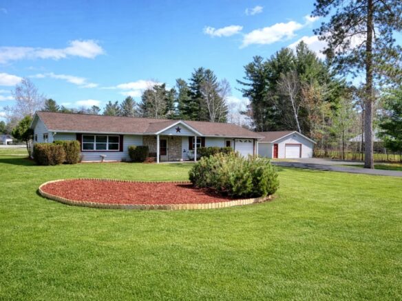 10110 Aspen Lane, Hayward, WI