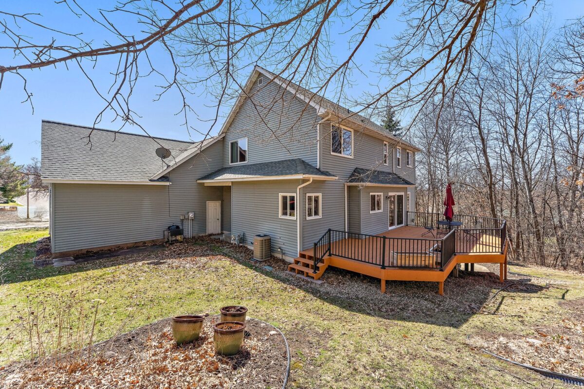 Residential at 1016 Willow River Road, Hudson, WI 54016 — photo 9