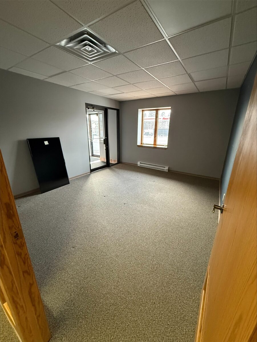 102 S River Street Spooner WI 54801 — photo 4