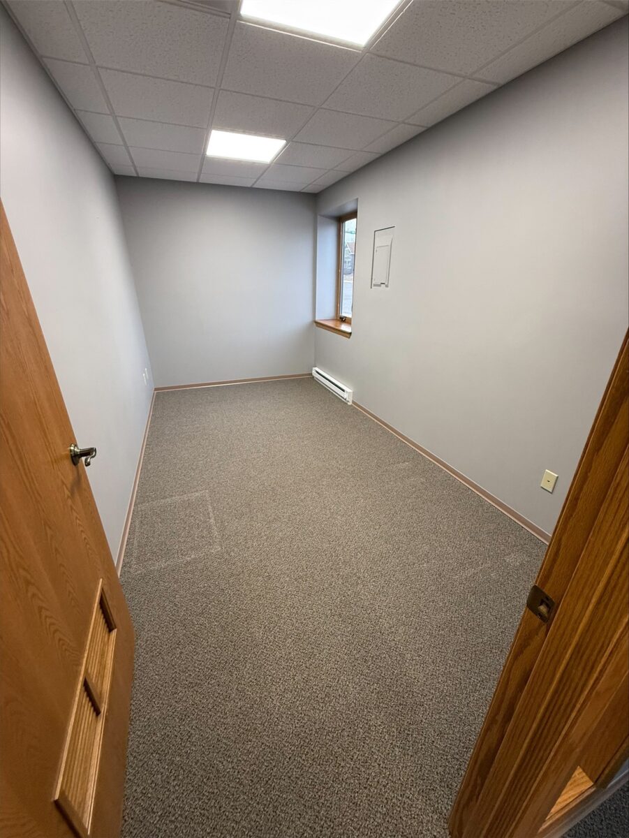 102 S River Street Spooner WI 54801 — photo 7