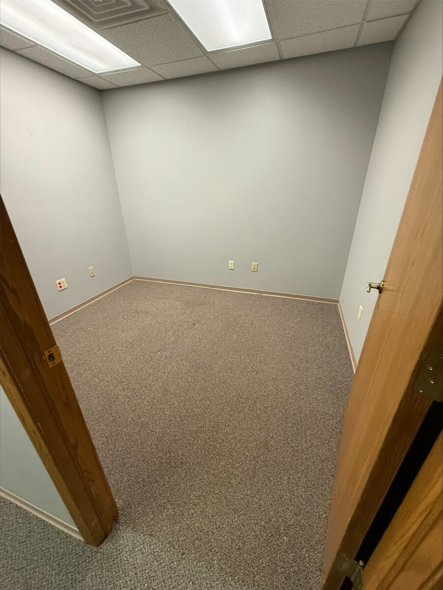 102 S River Street Spooner WI 54801 — photo 8