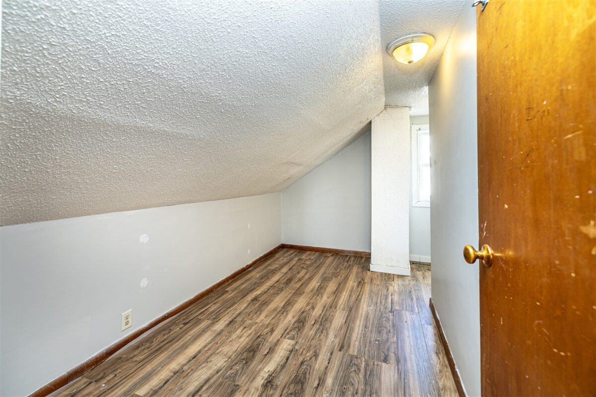 1031 Van Buren Street, Black River Falls, WI — photo 12