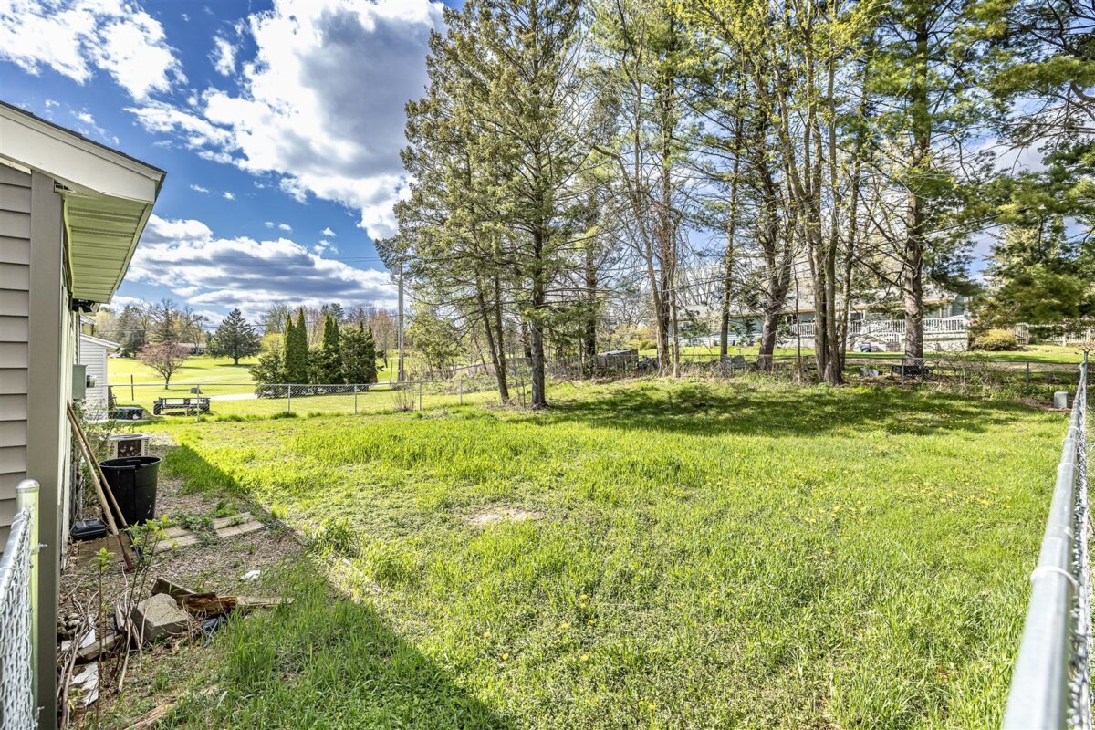 1031 Van Buren Street, Black River Falls, WI — photo 14