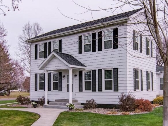 1047 Jefferson Avenue 1,2,3,4, Chippewa Falls, WI