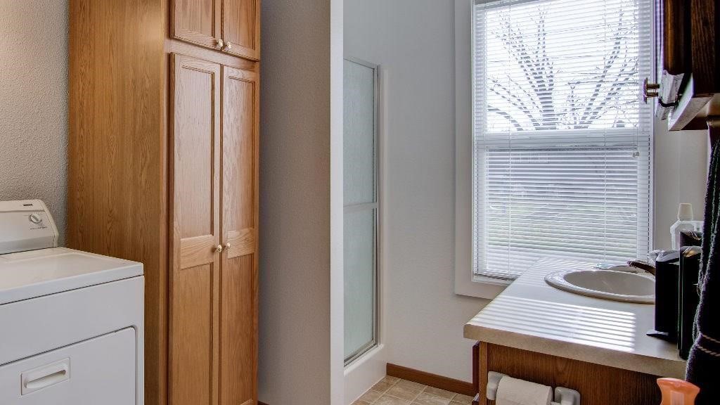 1047 Jefferson Avenue 1,2,3,4, Chippewa Falls, WI — photo 12