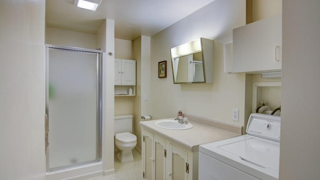 1047 Jefferson Avenue 1,2,3,4, Chippewa Falls, WI — photo 24