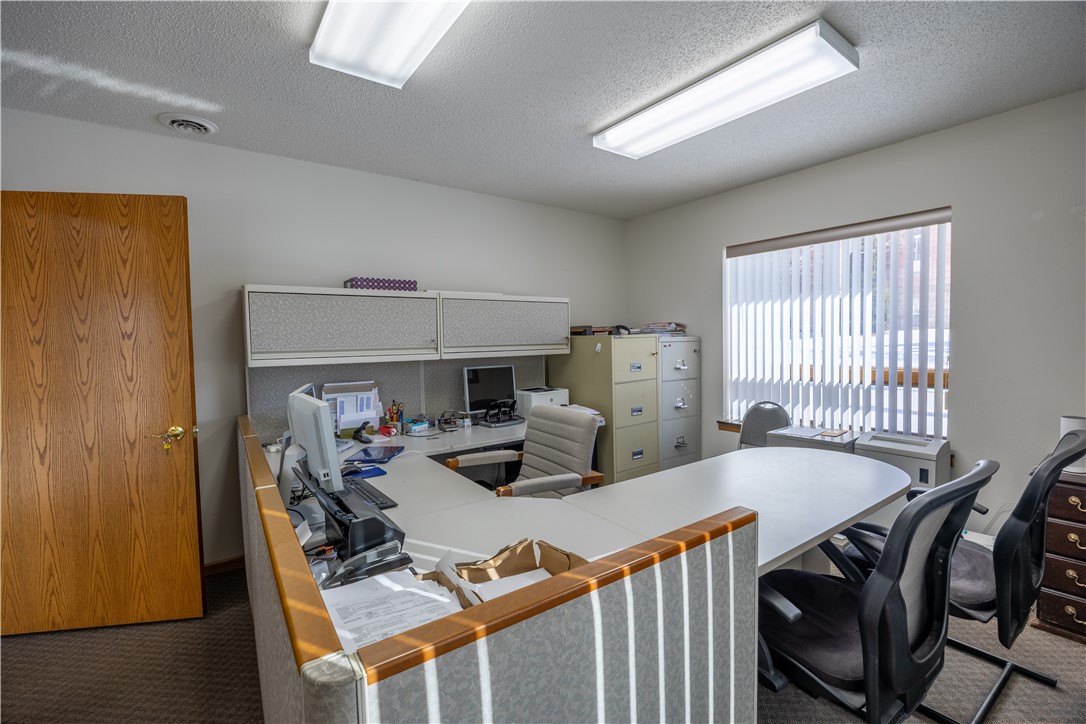 105 Lake Avenue W, Ladysmith, WI — photo 10