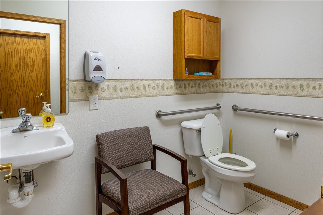 105 Lake Avenue W, Ladysmith, WI — photo 15