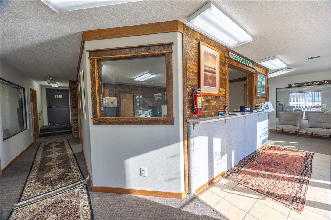 105 Lake Avenue W, Ladysmith, WI — photo 4