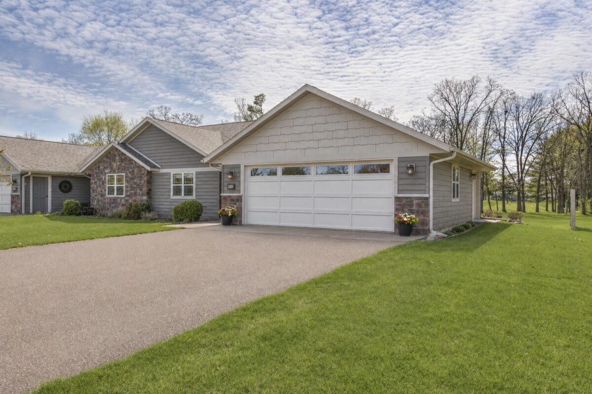 10885 21st Avenue Chippewa Falls WI 54729 — photo 2
