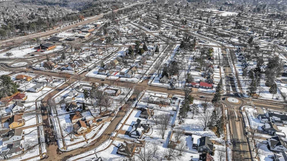 Residential at 109 Polk Avenue, Eau Claire, WI 54701 — photo 9