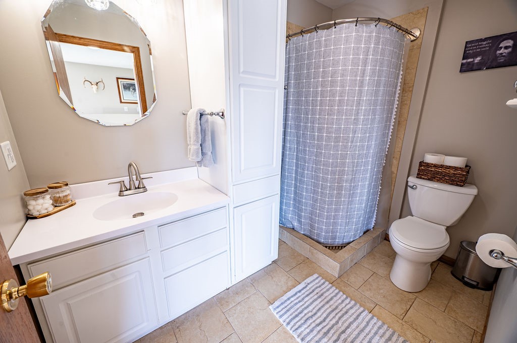 1094-40th-Amery-WI-54001-5