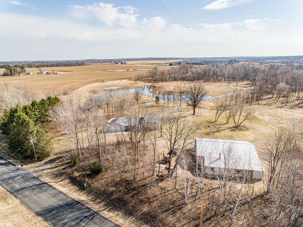 1094-40th-Amery-WI-54001-9