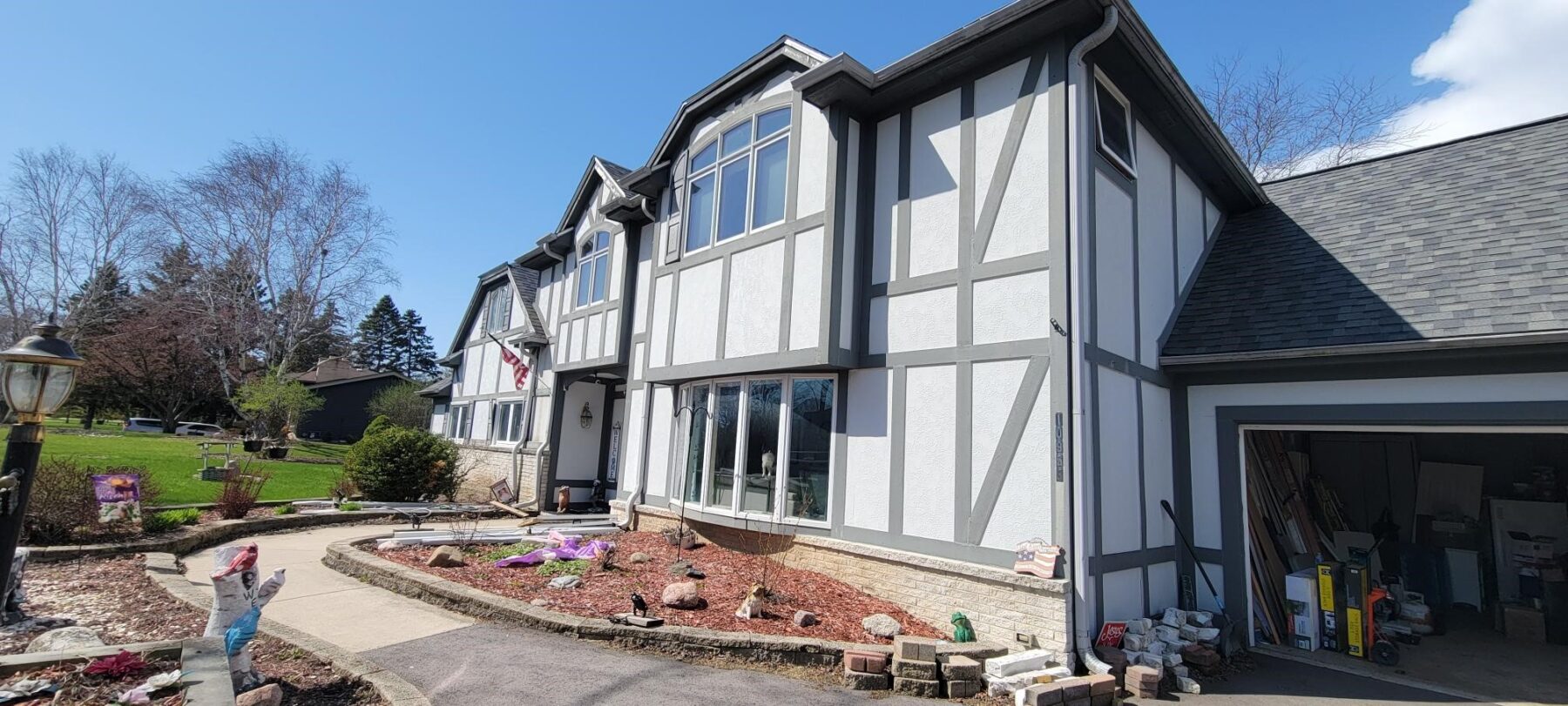 Residential at 10953 Westview Lane, Mequon, WI 53092 — photo 3