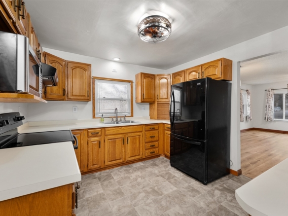 Residentialhouse for sale picture with an address of  1104 Garfield Avenue in Altoona and a list price of 269900