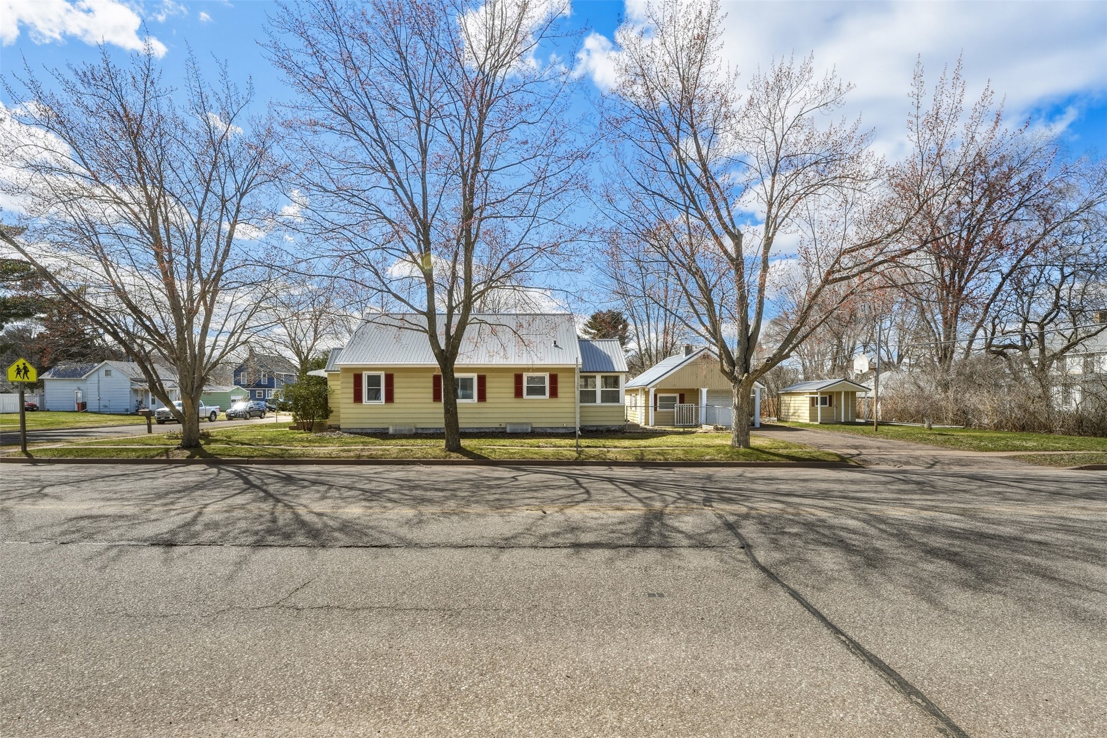 1104 Garfield Avenue Altoona WI 54720