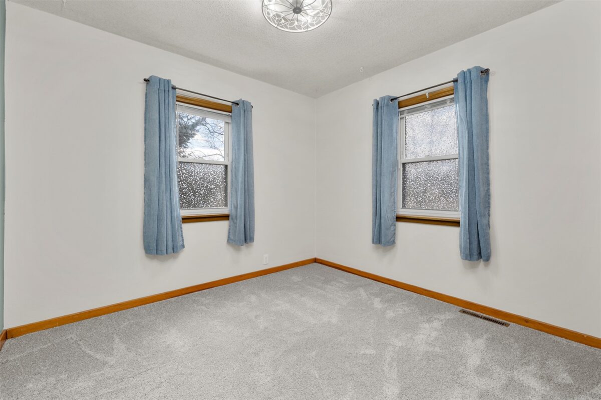 1104 Garfield Avenue Altoona WI 54720 — photo 15