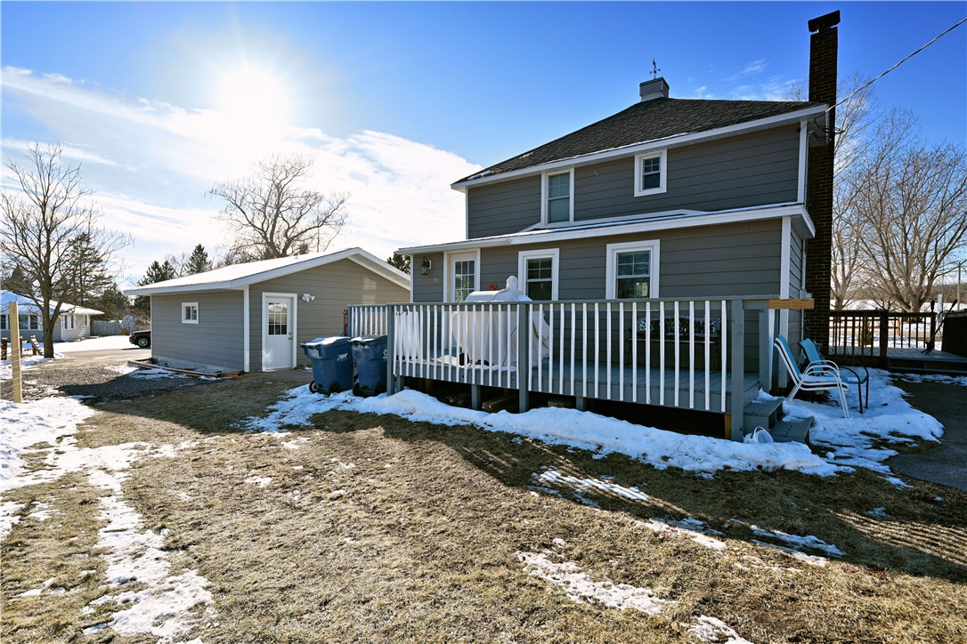 Residential at 1106 Scribner Street, Spooner, WI 54801 — photo 2