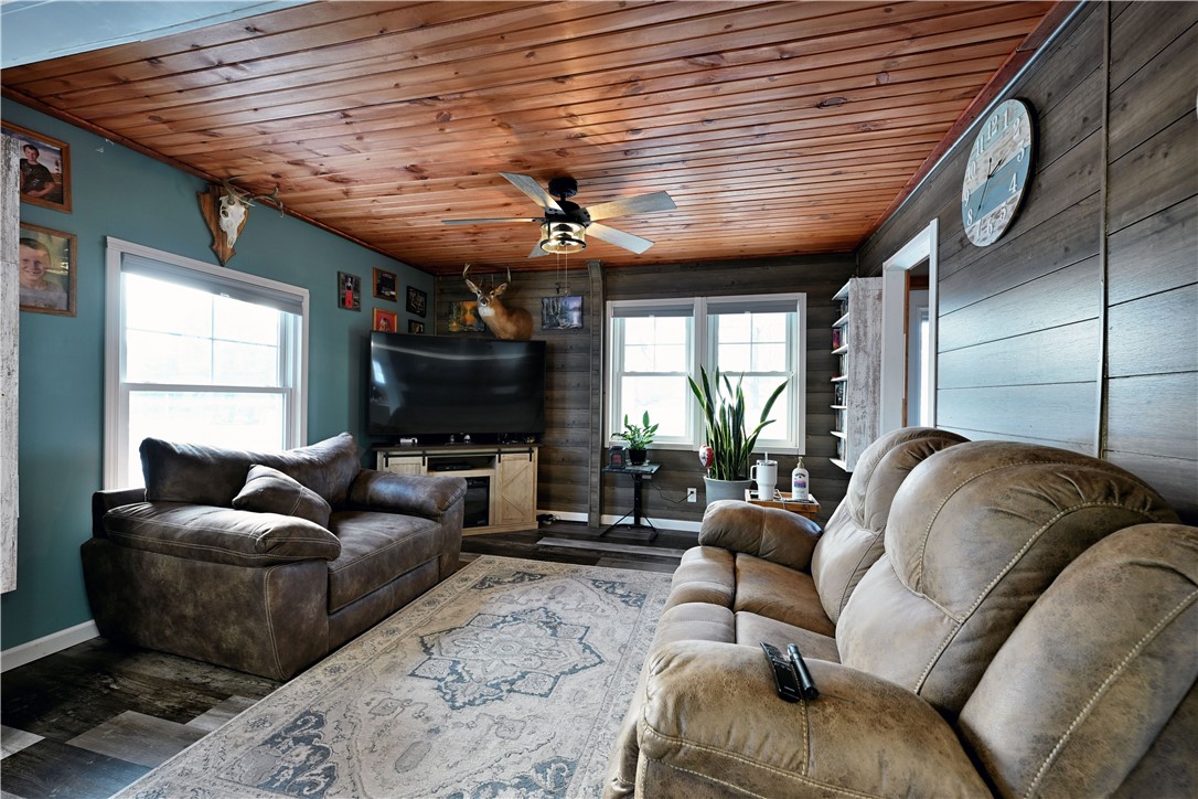 Residential at 1106 Scribner Street, Spooner, WI 54801 — photo 9