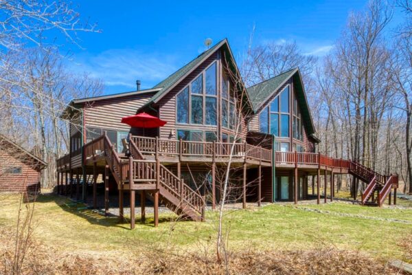 11068N Busse Road, Hayward, WI