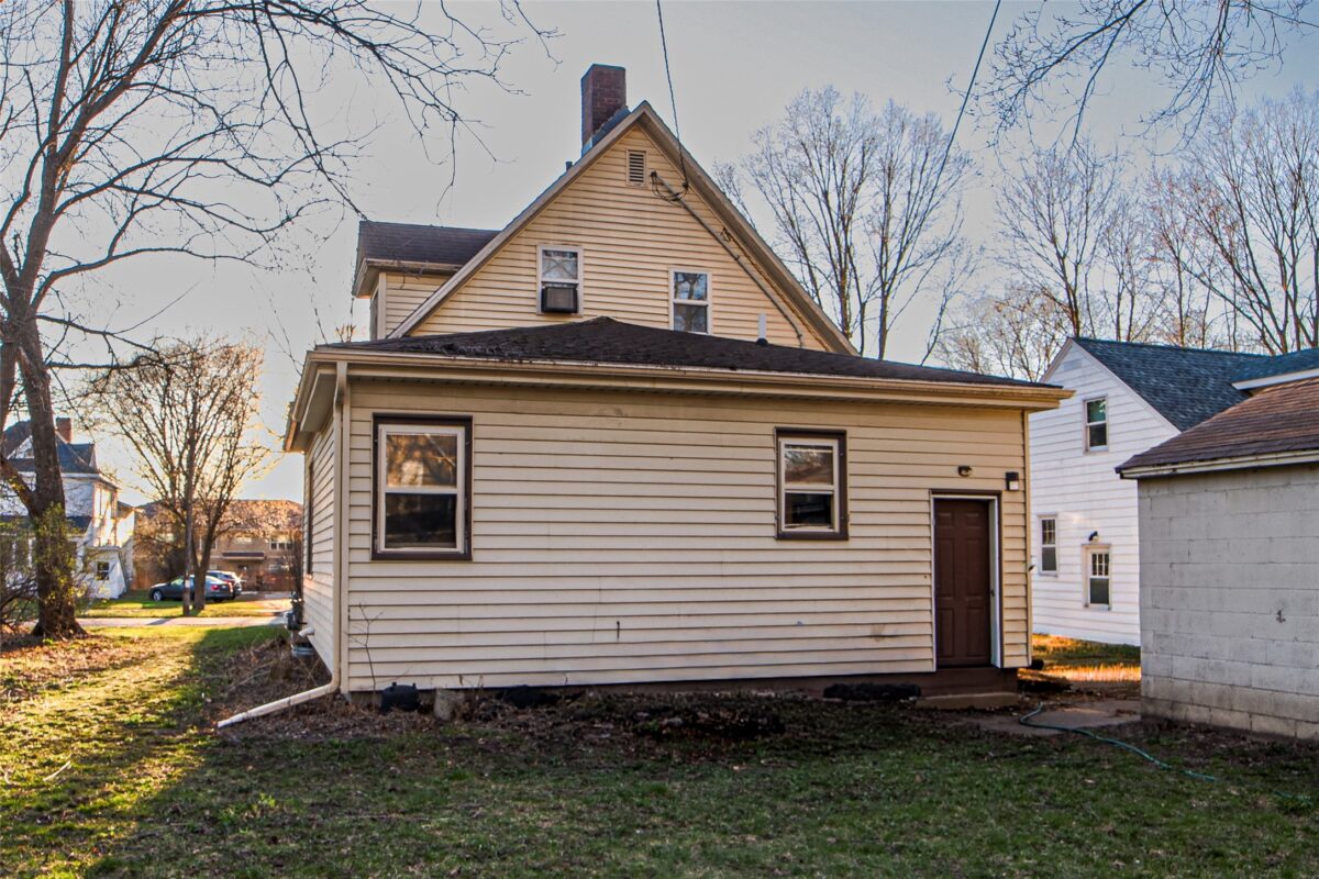 Residential at 1114 7th Street, Menomonie, WI 54751 — photo 3