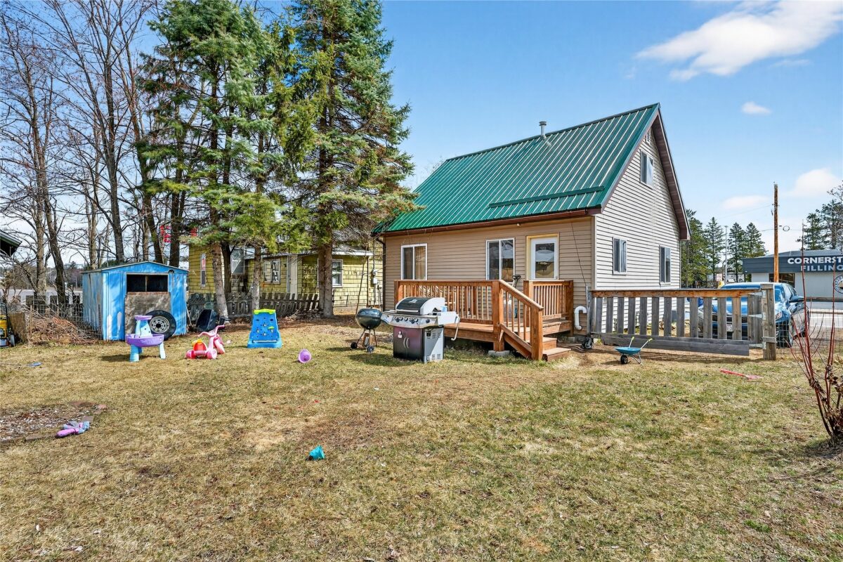 1117 N River Street  Spooner WI 54801 — photo 4