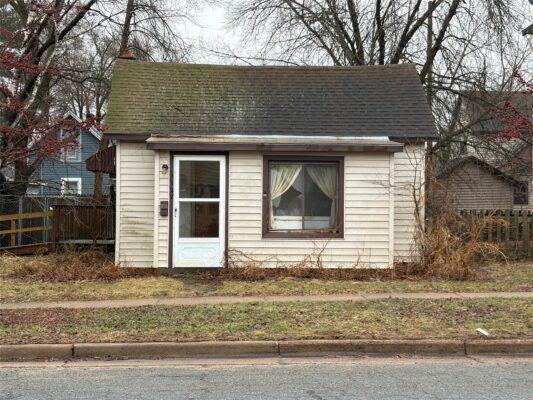 Residential at 1127 Madison Street, Eau Claire, WI 54703 — photo 1