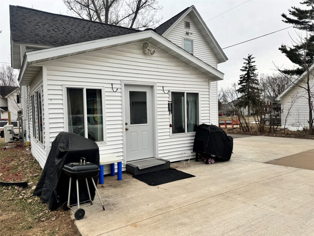 Residential at 114 2nd Avenue, Strum, WI 54770 — photo 3