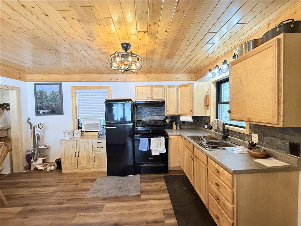 Residential at 11495 Tiger Cat Road, Hayward, WI 54843 — photo 9