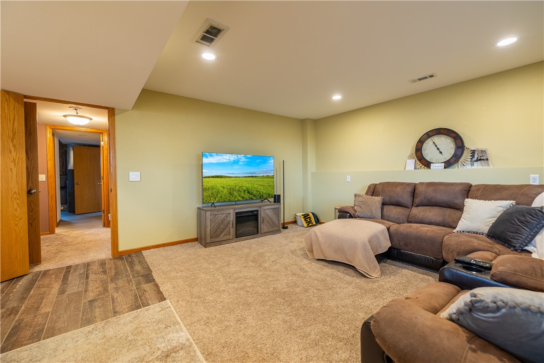 Residential at 11530 44th Avenue, Chippewa Falls, WI 54729 — photo 13