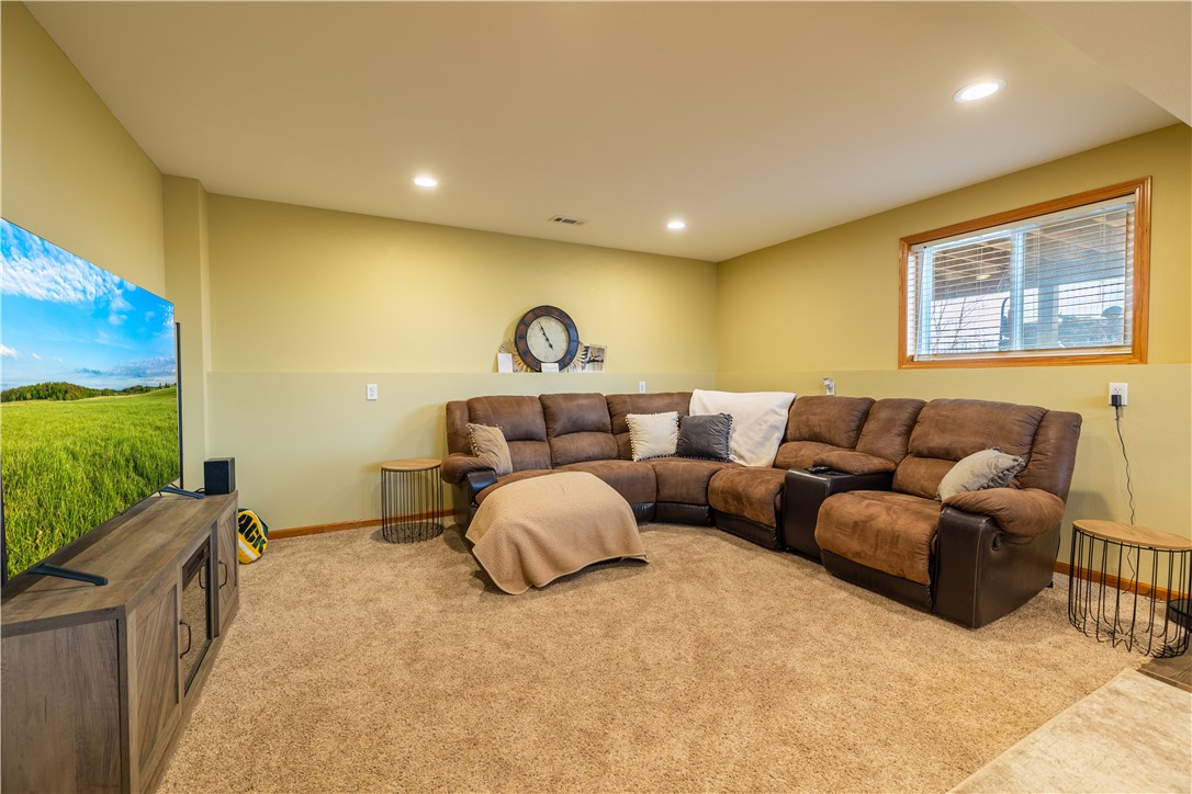 Residential at 11530 44th Avenue, Chippewa Falls, WI 54729 — photo 22