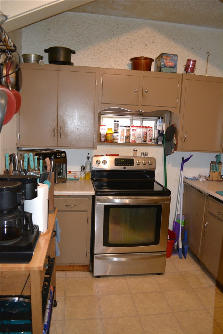 Residential Income at 1161 Madison Street, Eau Claire, WI 54703 — photo 11