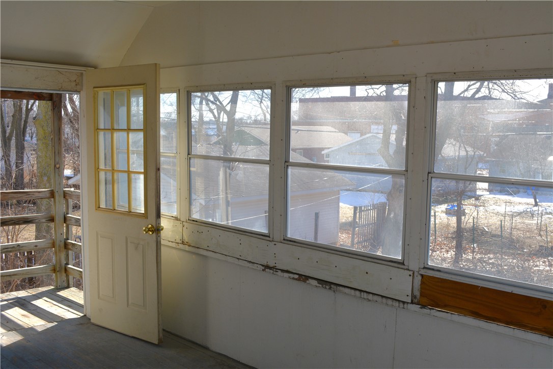 Residential Income at 1161 Madison Street, Eau Claire, WI 54703 — photo 17